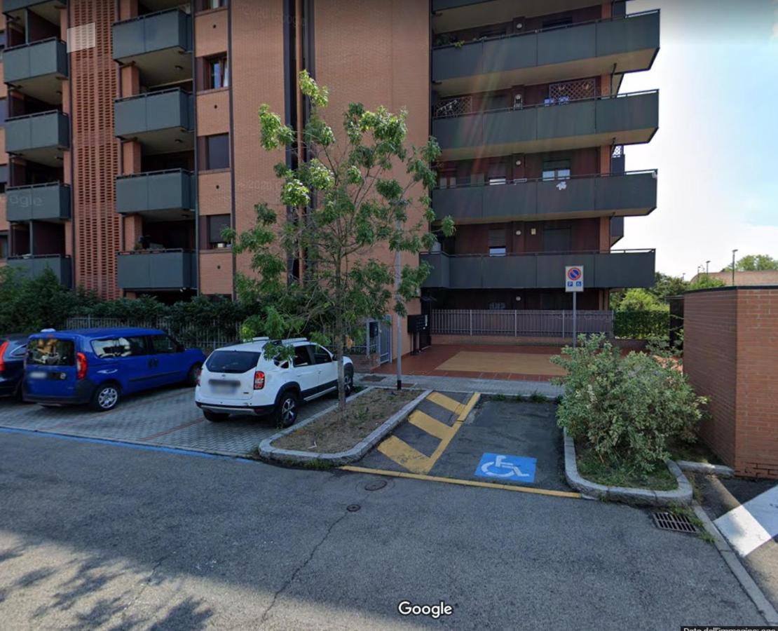 Bologna Vista Parco Apartment 2 Letti Matrimoniali Luaran gambar
